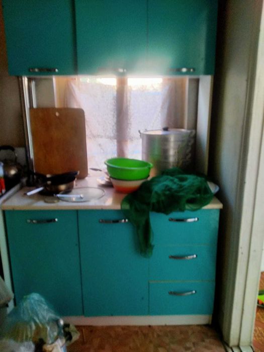 срочно продам тахту диван