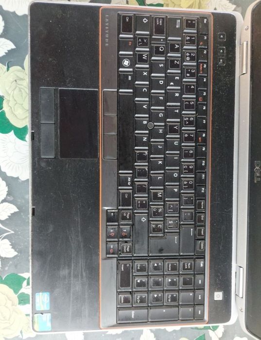 Laptol Dell Latitude E 6520