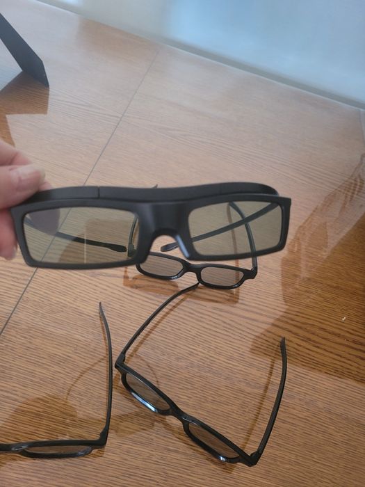 Продам очки для 3D для ТВ