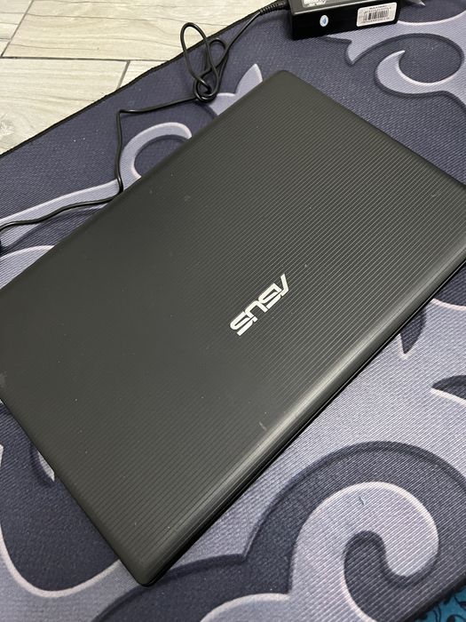 Ноутбук Asus с ssd
