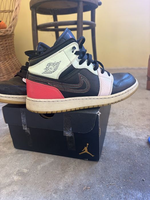 Adidasi Jordan 1