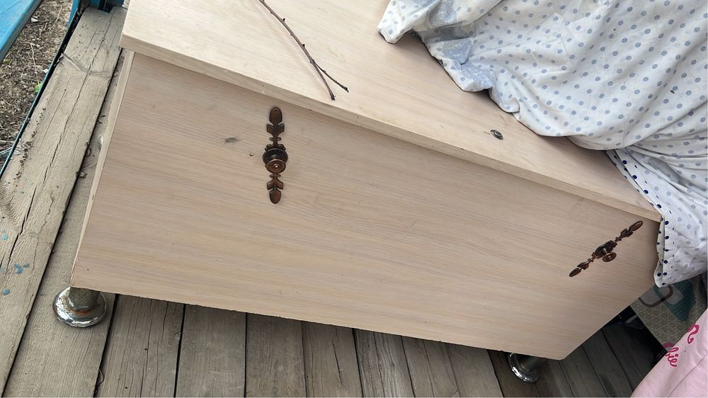 Сандық үлкені кішкентайы 10мың тг