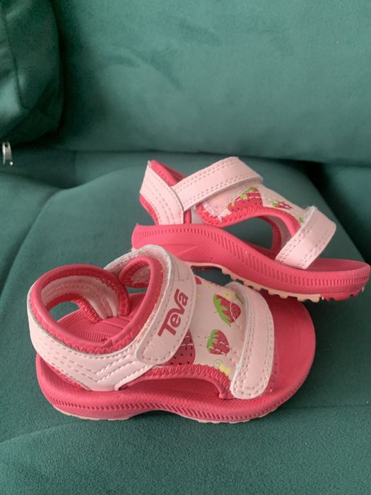 Бебешки сандали Teva