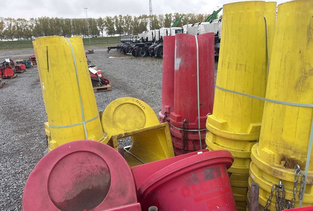 Tobogan moloz,jgheab evacuare moloz,tobogan santier,tubulatura deseuri