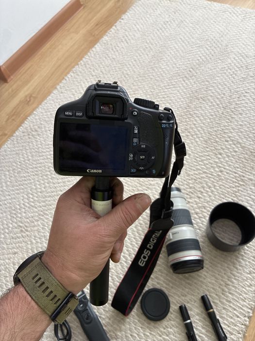 Canon  eos  550D plus lentile