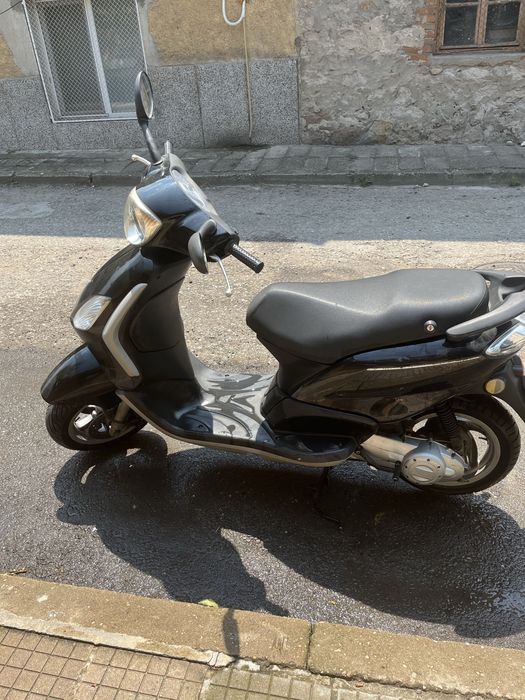 Piaggio fly регистриран