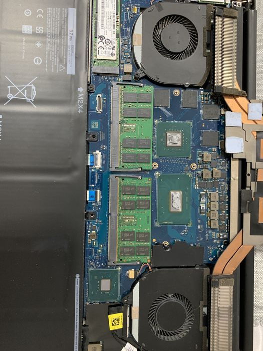 Reparatii si servicii IT pentru calculatoare, console si laptopuri