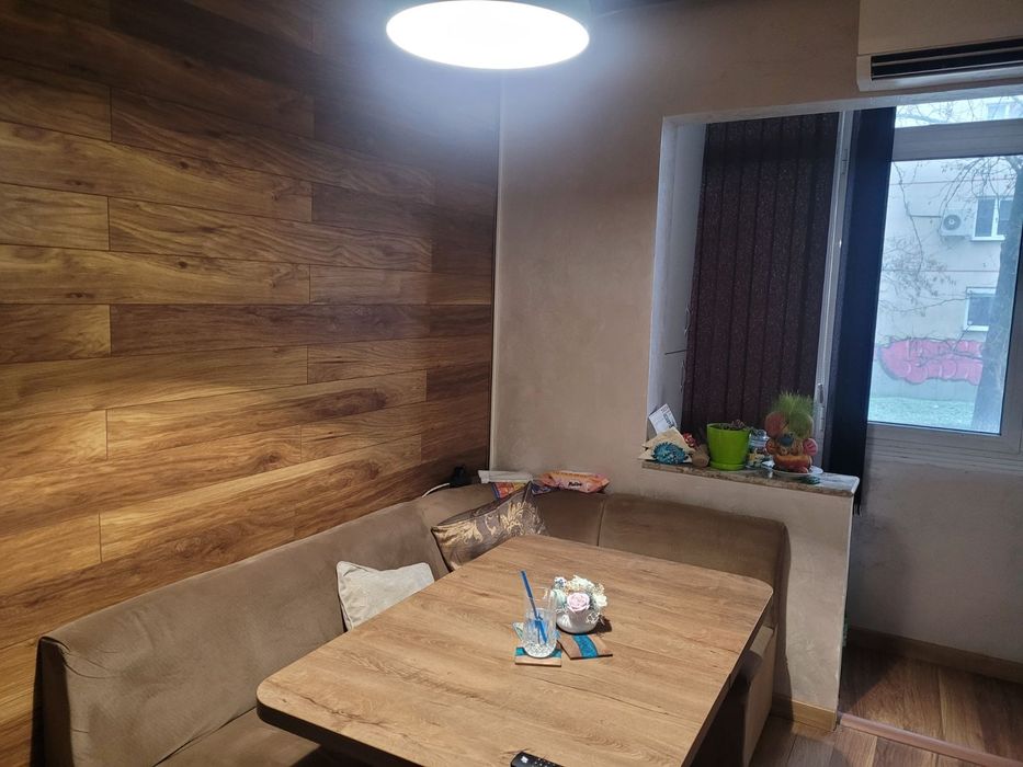 Продава се Тристаен апартамент в Пловдив, Кючук Париж - 80 кв.м за 1116 €/кв.м - Снимка #2