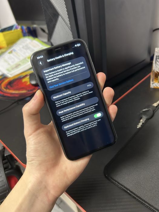 Iphone 11 impecabil + huse