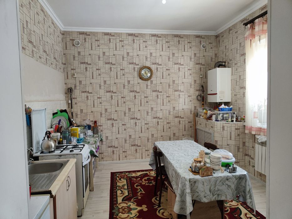 Продам кирпичный дом в Каскелене, район больницы