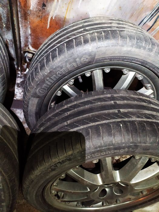 Продаются диски на 18