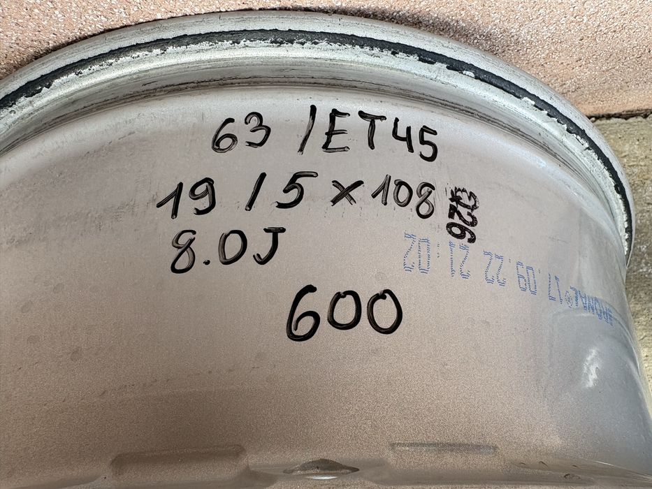 4бр лети джанти 19 цола 5х108/ет.45/ц.отв.63/8.0J/за land rover discovery/sport/ velar/evoque/