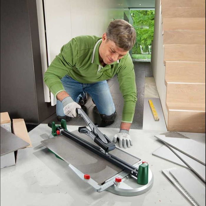 ПРОМОЦИЯ!Машина за рязане на плочки PTC 640 Bosch