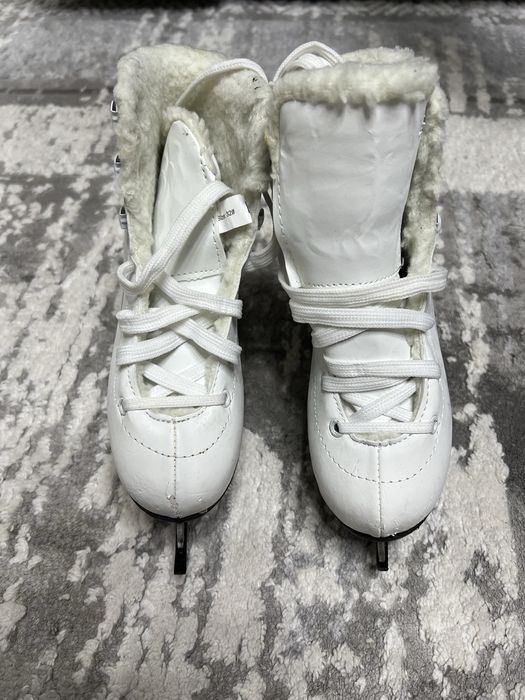 Коньки для девочки