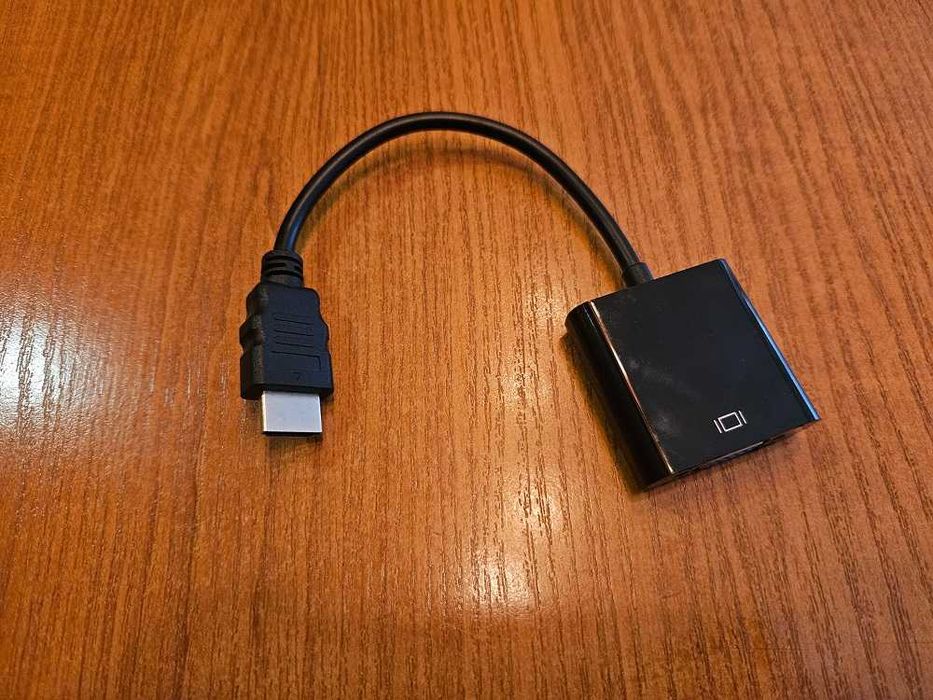Преходник от VGA към HDMI