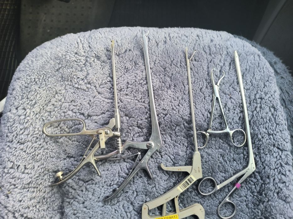 Instrumentar medical ( veterinar)