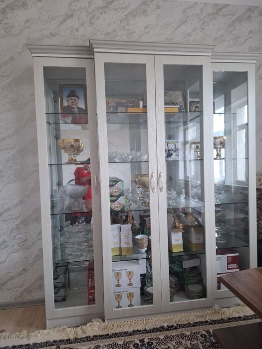 Сервант 2023 жили ислетилген таза халинда