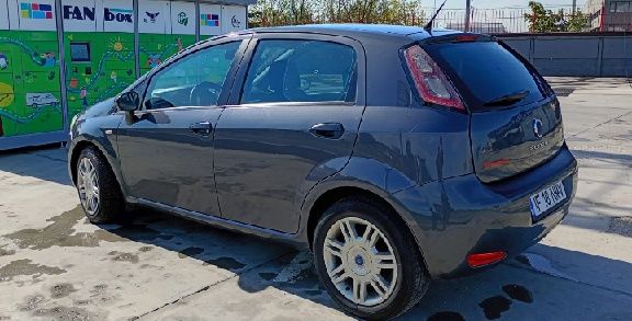 Fiat Punto 3  an 2012 euro 5 benzina 1,4