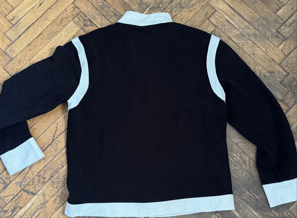 Продавам hoodie