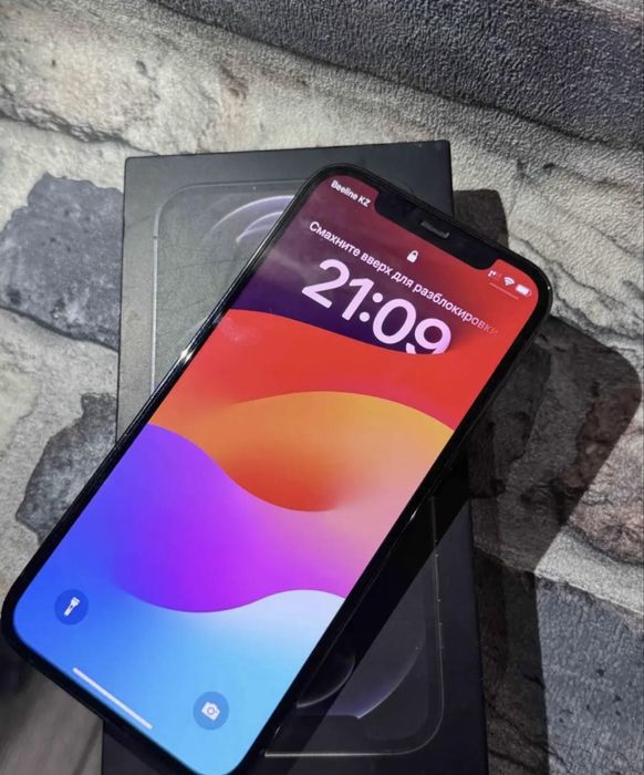 айфон 12 про на 256