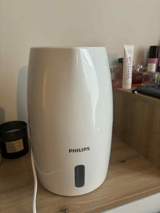 Овлажнител за въздух Philips 2000