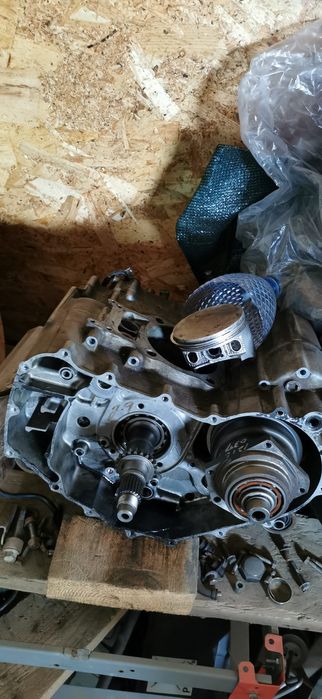 Vând Piese  atv honda trx 400 cm.  250 cm