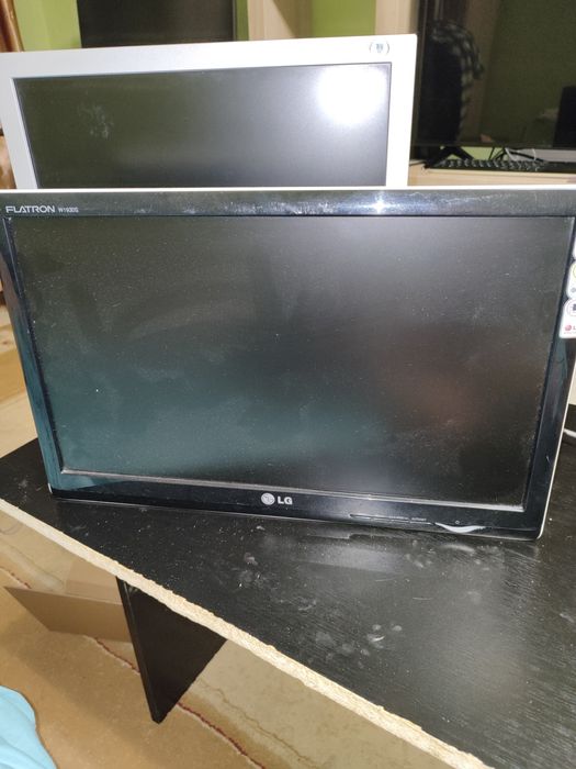 Монитор Samsung 17