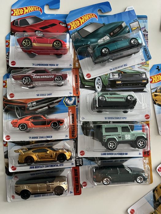 Hot wheels aston martin db4gt