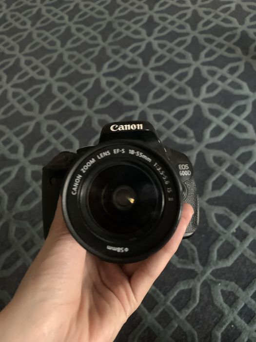 Камера canon EOS 600D