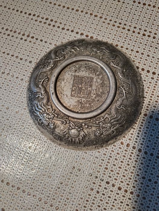 Подарочные статуэтки.