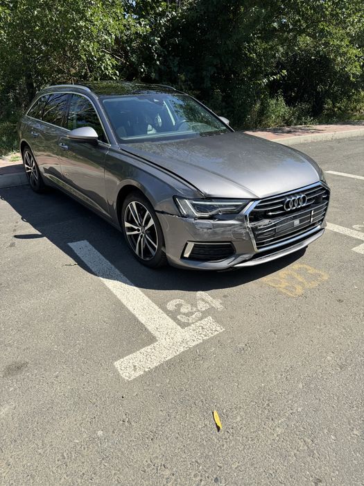Audi A6 C8 Mild Hibrid usor avariat