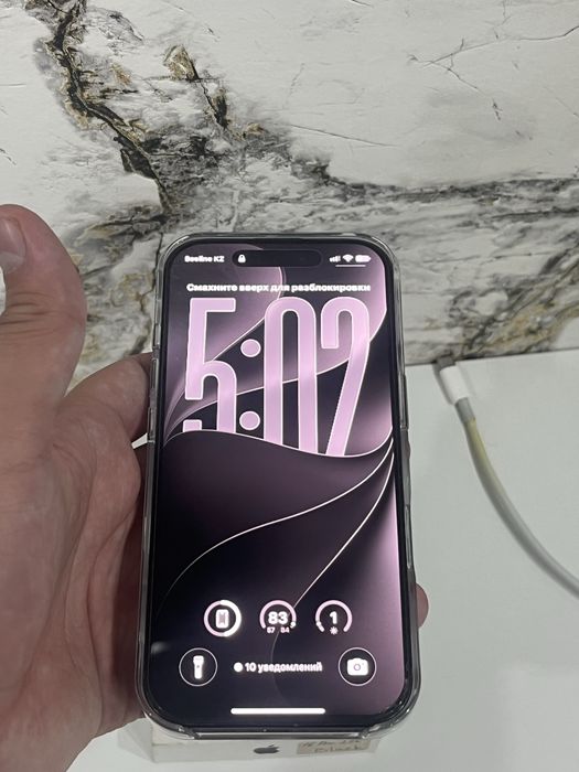 iPhone 16 про 256 гб