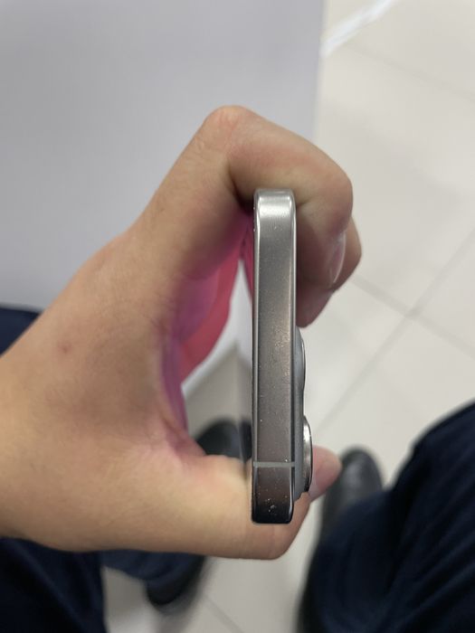 Айфон 16 про 256gb емкость 90%