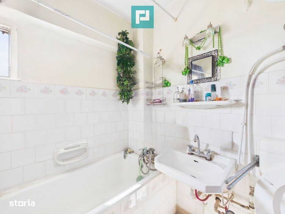 Apartament cu 3 camere, în orașul Sebiș, Arad