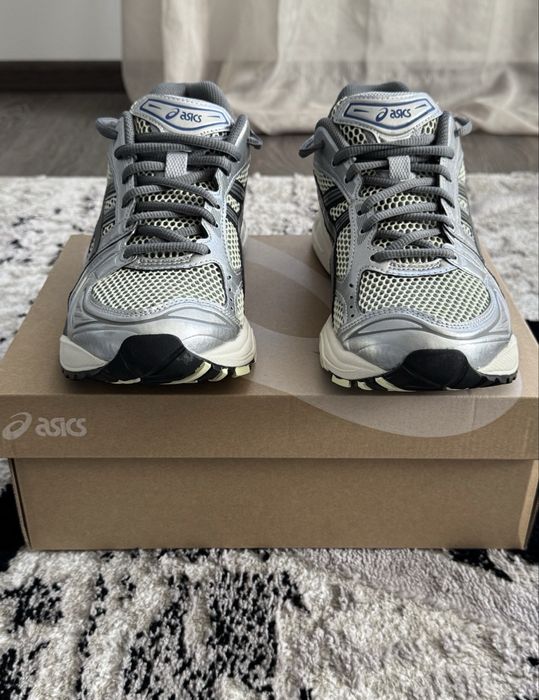 Asics Gel-Kayano 14