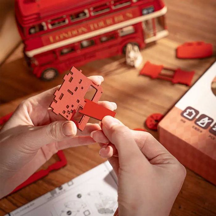 Puzzle 3D Autobuzul Londonez, 245 piese, lemn, Rolife