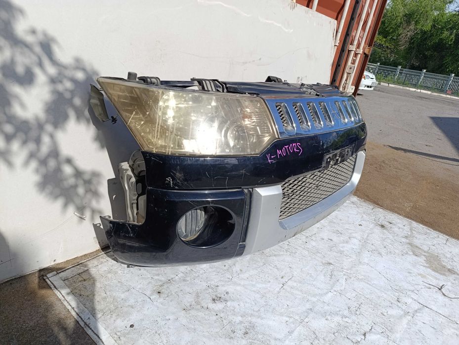 Ноускат морда Mitsubishi Delica d5