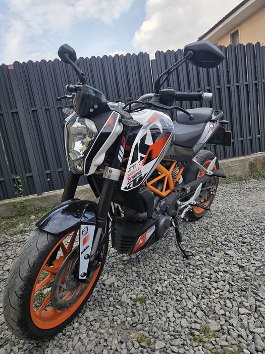 KTM DUKE 390 2015 A2