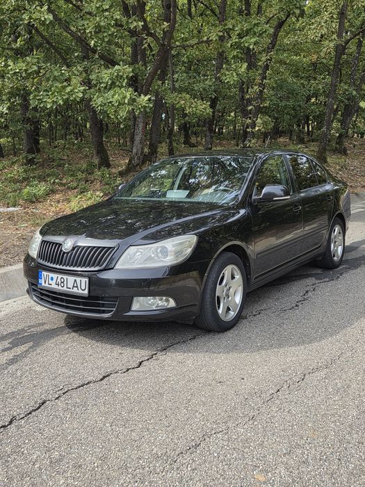 SKODA Octavia 2012 — imagine 2