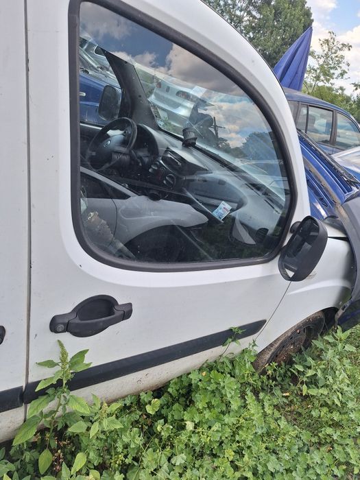 Dezmembrari Fiat Doblo 1.3 diesel 1.4 benzina an 2006