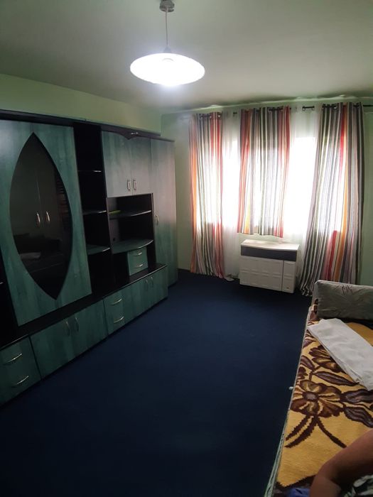 Garsoniera de închiriat