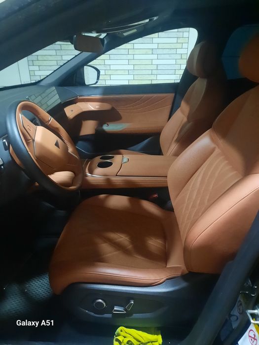 Поездка в горы на автомобиле бизнес класса