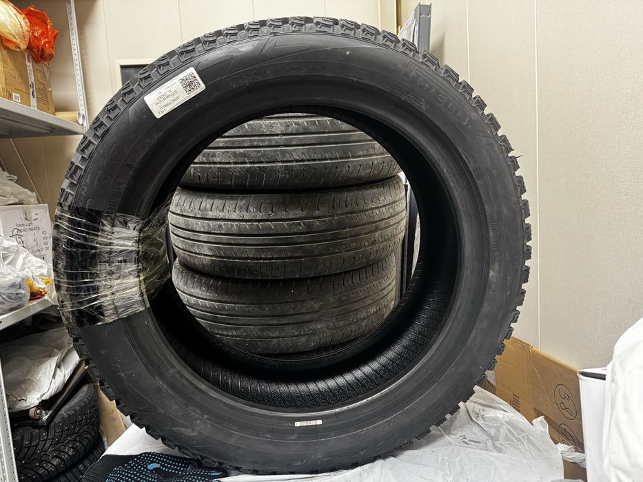 Pirelli Ice Zero 2 235/50 R18 101H с шипами