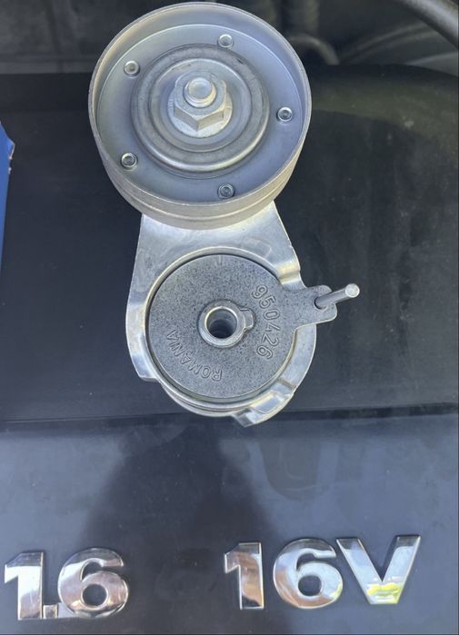 Rolă întinzător curea transmisie SKF pentru VW  golf 4 ! Produsul este NOU !!!