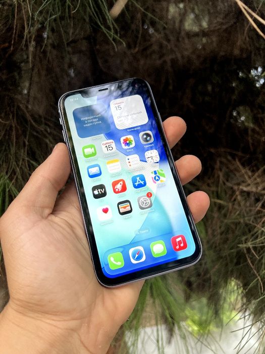 Iphone 11         .