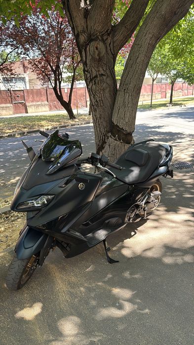 Yamaha T-Max TechMax