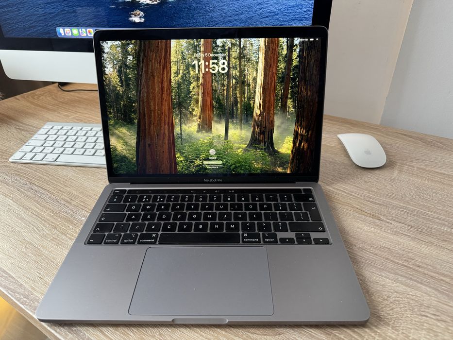 Impecabil Apple Macbook  Pro 13.3 i5 16 gb 1 TB 3 thunderbolt