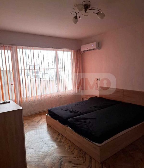 Дава се под наем Тристаен апартамент в Варна, Цветен квартал - 80 кв.м за 488.58 € - Снимка #5