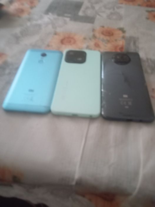 Telefoane pentru piese