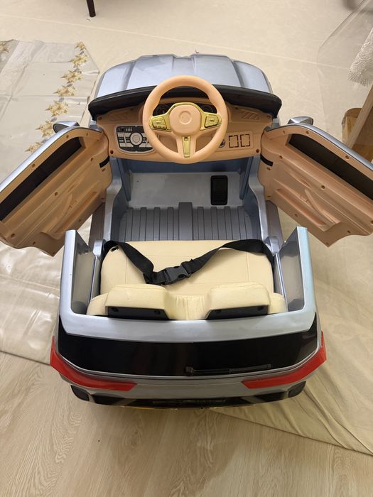 Продается новая детская машина